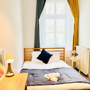 Rozsa Homestay szállás